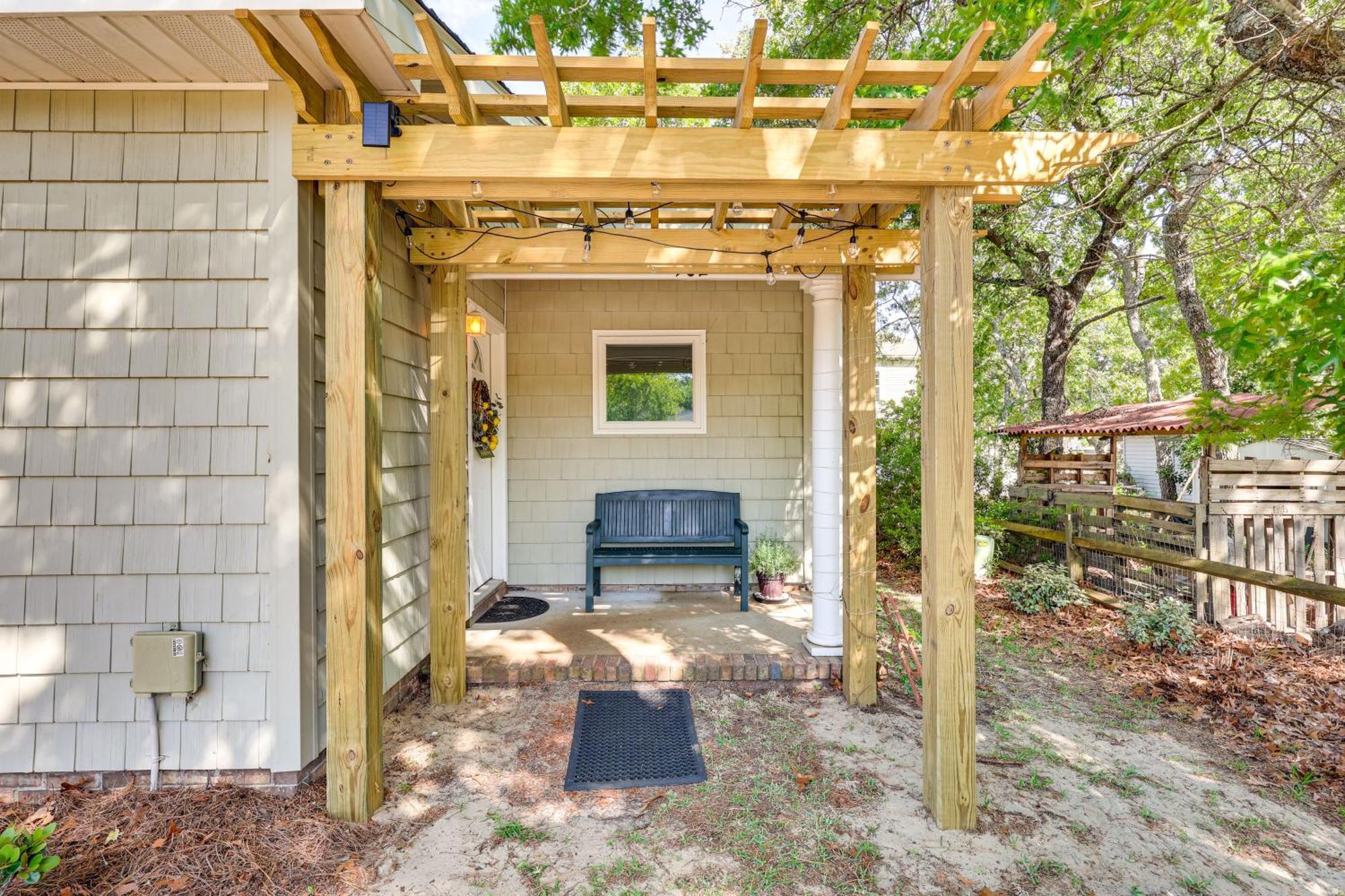 Oak Island Cottage Minutes To Long Beach! מראה חיצוני תמונה